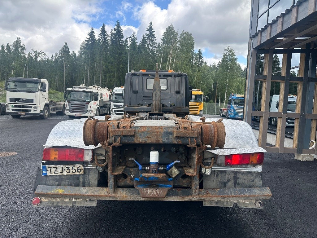 Scania P420 6x2*4 - شاحنة ذات الخطاف: صور 4 Scania P420 6x2*4 - شاحنة ذات الخطاف: صور 4