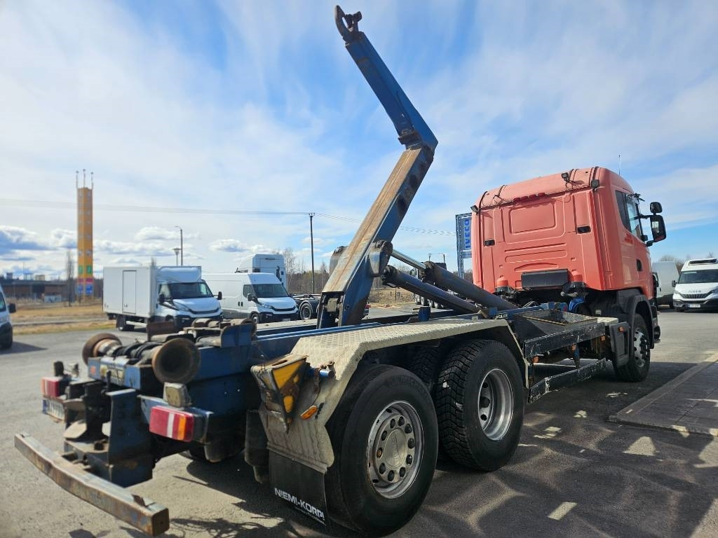 Scania R124 6x2*4 - شاحنة ذات الخطاف: صور 4 Scania R124 6x2*4 - شاحنة ذات الخطاف: صور 4