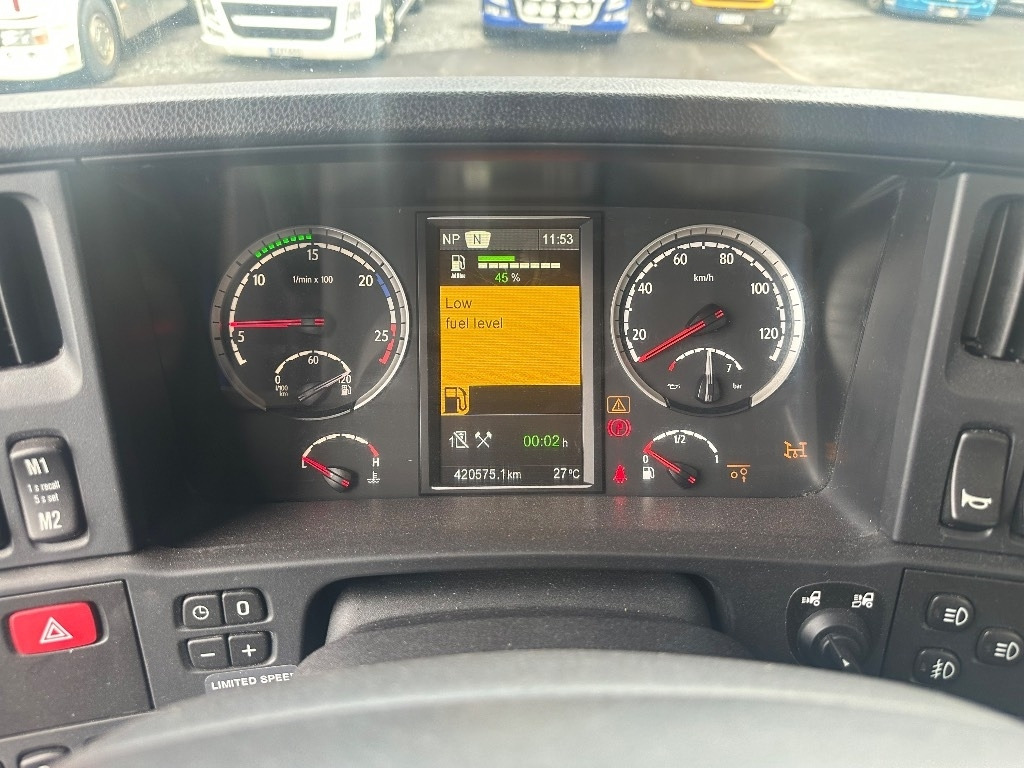 شاحنة ذات الخطاف Scania R580 6x2*4: صور 19