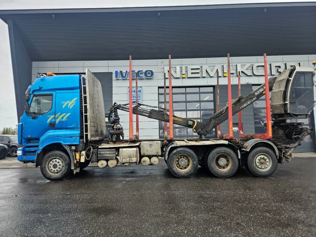 Sisu C600 8x4 kesla 2010 - شاحنة قطع الأشجار: صور 5 Sisu C600 8x4 kesla 2010 - شاحنة قطع الأشجار: صور 5