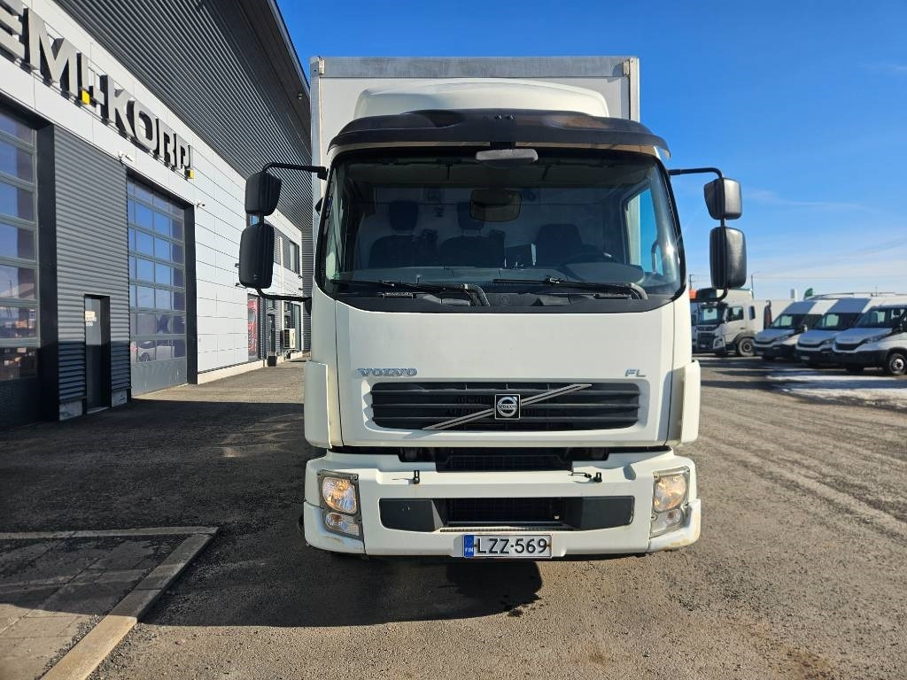 Volvo FL6 - بصندوق مغلق شاحنة: صور 2 Volvo FL6 - بصندوق مغلق شاحنة: صور 2