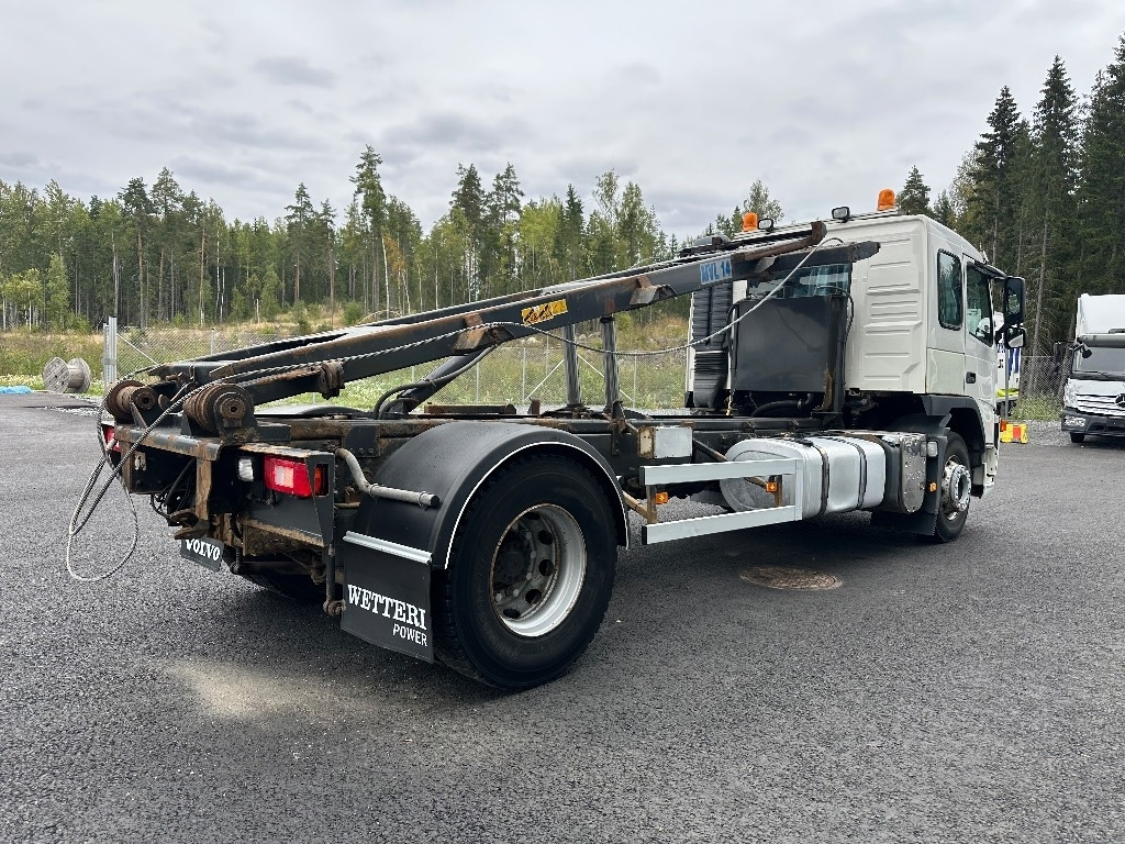 Volvo FM9 4x2 vaijerilaitteilla - شاحنات قابلة للفك شاحنة: صور 4 Volvo FM9 4x2 vaijerilaitteilla - شاحنات قابلة للفك شاحنة: صور 4