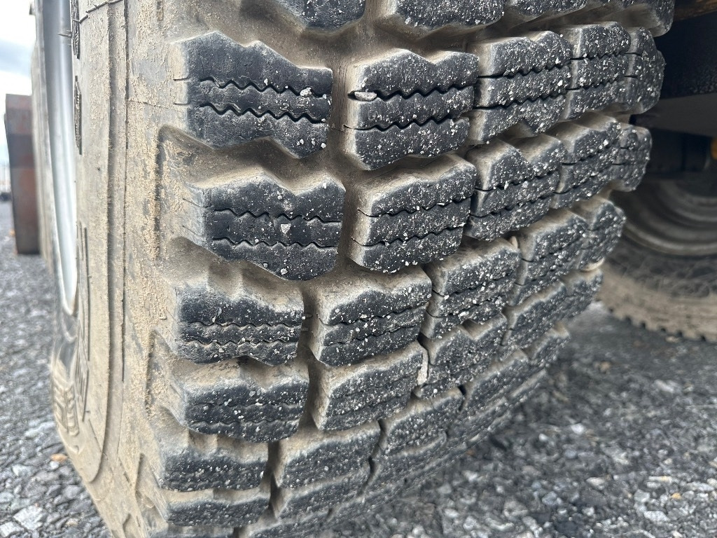 Volvo L45B 4X4 /245 - لودر مفصلي صغير: صور 5 Volvo L45B 4X4 /245 - لودر مفصلي صغير: صور 5