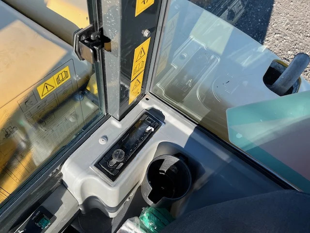 حفارات زحافة KOMATSU PC80MR: صور 20