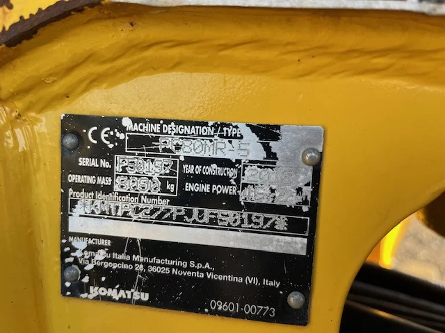 حفارات زحافة KOMATSU PC80MR: صور 12