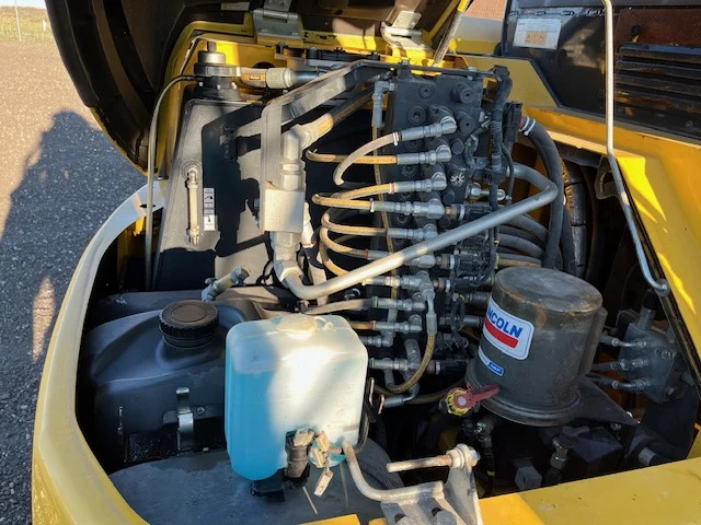 حفارات زحافة KOMATSU PC80MR: صور 14