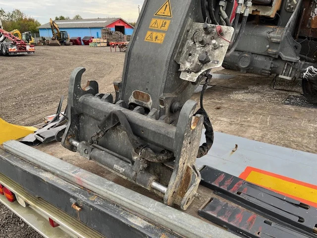 LIEBHERR T55-7S - رافعة تلسكوبية: صور 5 LIEBHERR T55-7S - رافعة تلسكوبية: صور 5