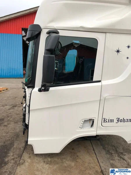 SCANIA CR20H N.G.S FØRERHUS / CAB - الكابينة والداخلية - شاحنة: صور 5 SCANIA CR20H N.G.S FØRERHUS / CAB - الكابينة والداخلية - شاحنة: صور 5