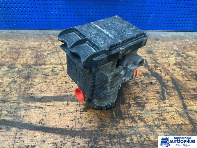 Scania EBS module – Scania 2653379 - النظام الكهربائي - شاحنة: صور 3 Scania EBS module – Scania 2653379 - النظام الكهربائي - شاحنة: صور 3