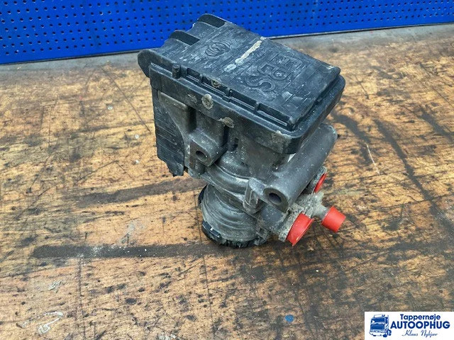 Scania EBS module – Scania 2653379 - النظام الكهربائي - شاحنة: صور 2 Scania EBS module – Scania 2653379 - النظام الكهربائي - شاحنة: صور 2