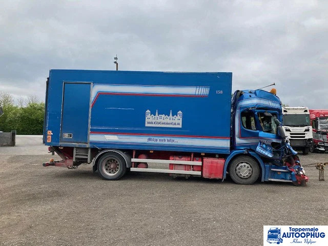 Scania P320 4X2 - بصندوق مغلق شاحنة: صور 2 Scania P320 4X2 - بصندوق مغلق شاحنة: صور 2