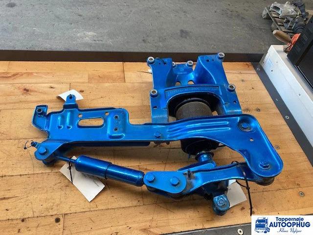 Scania cab suspension bracket back Scania 2323850 - الكابينة والداخلية - شاحنة: صور 1 Scania cab suspension bracket back Scania 2323850 - الكابينة والداخلية - شاحنة: صور 1