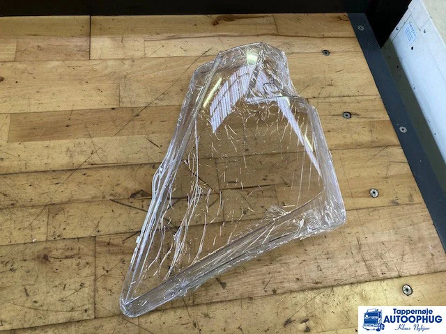 Volvo FH5 H7 – Forlygte glas - النظام الكهربائي - شاحنة: صور 2 Volvo FH5 H7 – Forlygte glas - النظام الكهربائي - شاحنة: صور 2