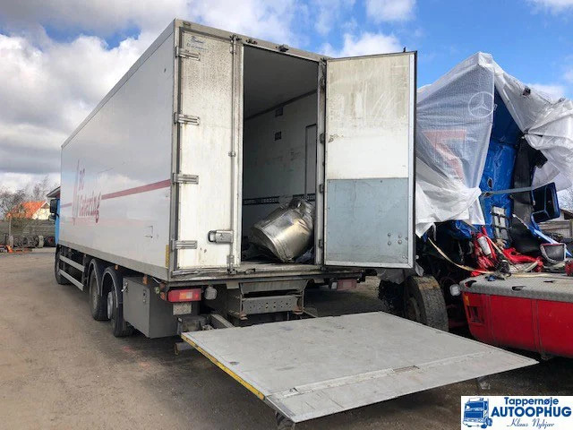 Volvo FM300 6X2 Coolbox - مبردة شاحنة: صور 4 Volvo FM300 6X2 Coolbox - مبردة شاحنة: صور 4