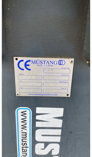 Mustang SB 200 - مطرقة هيدروليكية - آلات البناء: صور 5 Mustang SB 200 - مطرقة هيدروليكية - آلات البناء: صور 5