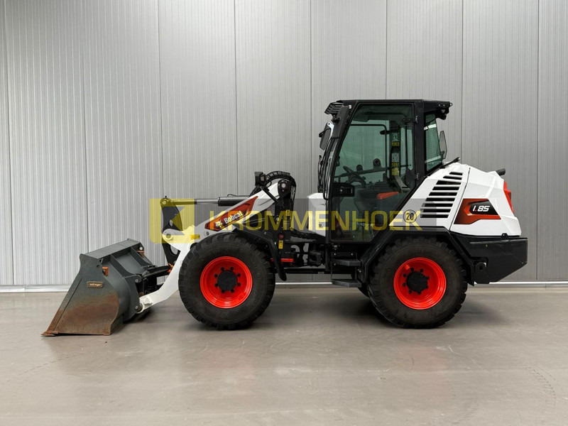 Bobcat L 85 - اللودر بعجل: صور 1 Bobcat L 85 - اللودر بعجل: صور 1