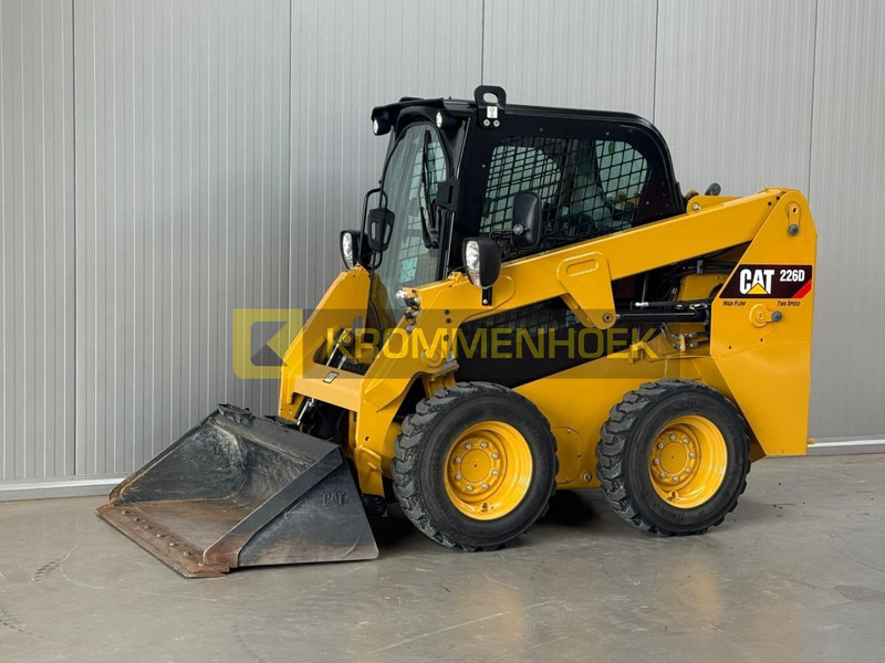 Caterpillar 226 D High Flow - شيول صغير: صور 2 Caterpillar 226 D High Flow - شيول صغير: صور 2