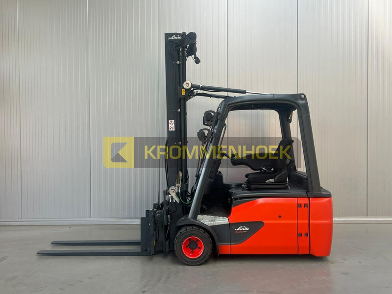 Linde E 20 L Snelwissel vorken - رافعة شوكية كهربائية: صور 1 Linde E 20 L Snelwissel vorken - رافعة شوكية كهربائية: صور 1