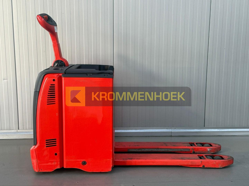 Linde T 30 - معدات الرفع منخفض المستوى: صور 5 Linde T 30 - معدات الرفع منخفض المستوى: صور 5