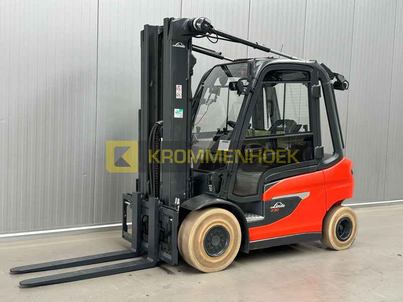 Linde X 30 - رافعة شوكية كهربائية: صور 3 Linde X 30 - رافعة شوكية كهربائية: صور 3