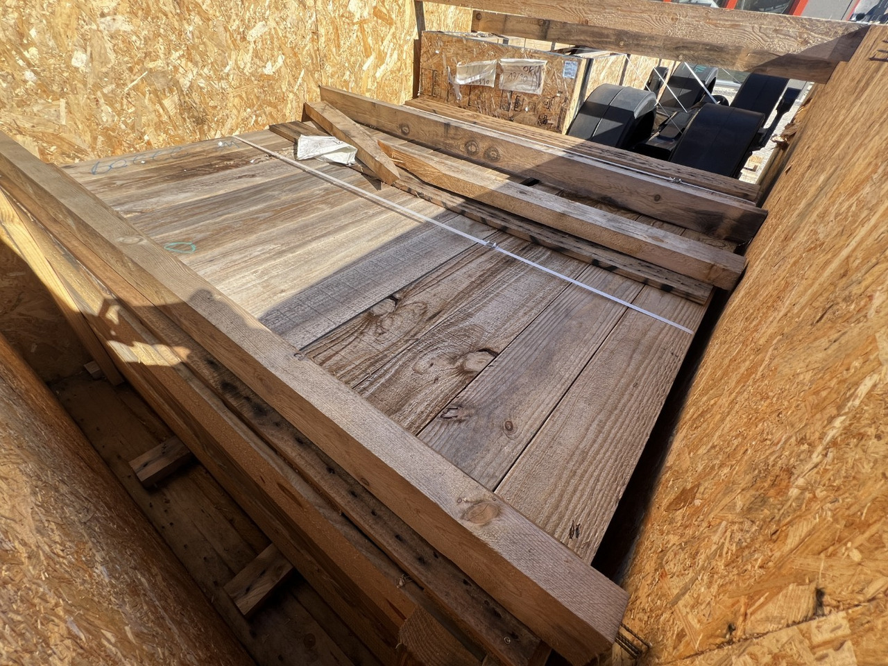 CNH combine - مسارات للحفارات - حصادة شاملة: صور 3 CNH combine - مسارات للحفارات - حصادة شاملة: صور 3