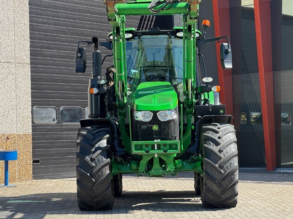 John Deere 6110M, 2021, Auto Power, 623R frontloader!! - جرار: صور 3 John Deere 6110M, 2021, Auto Power, 623R frontloader!! - جرار: صور 3