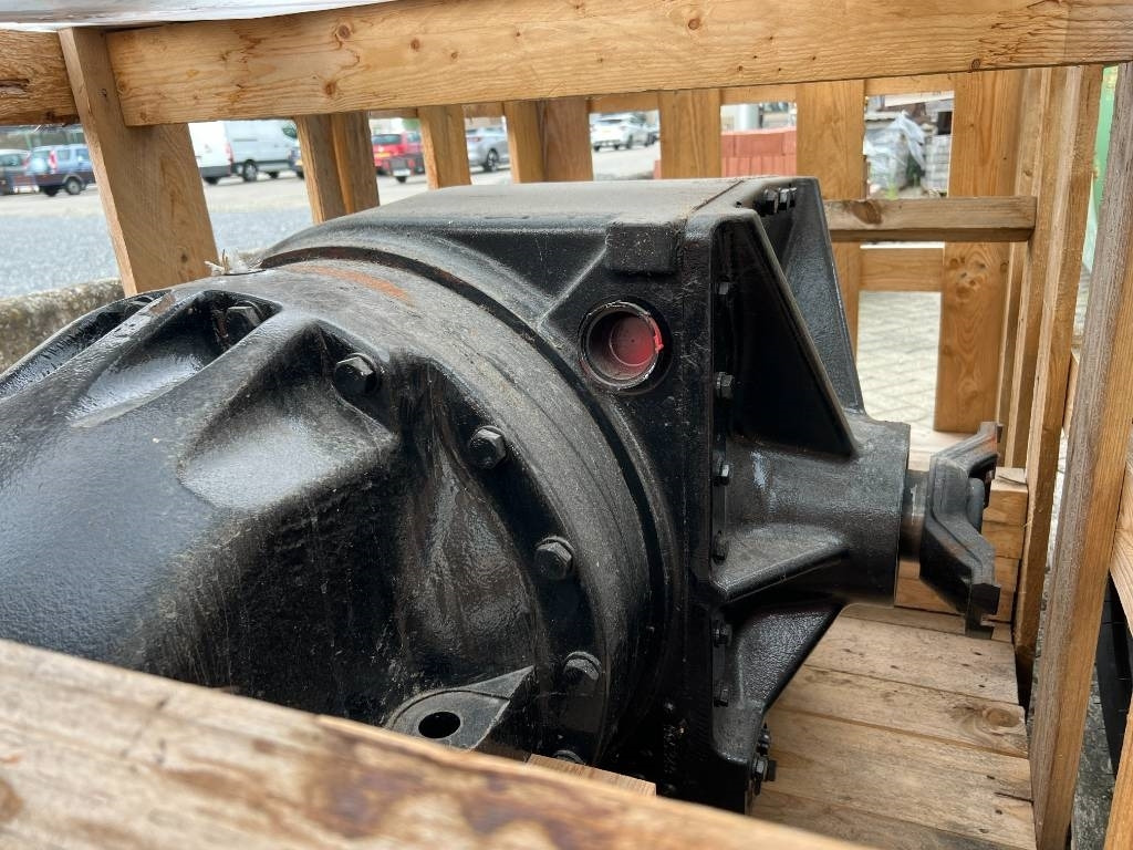 New Holland Front Axle New Holland T9 / Case Steiger - CNH - - الإطار / الشاسيه - الآلات والماكينات الزراعية: صور 1 New Holland Front Axle New Holland T9 / Case Steiger - CNH - - الإطار / الشاسيه - الآلات والماكينات الزراعية: صور 1