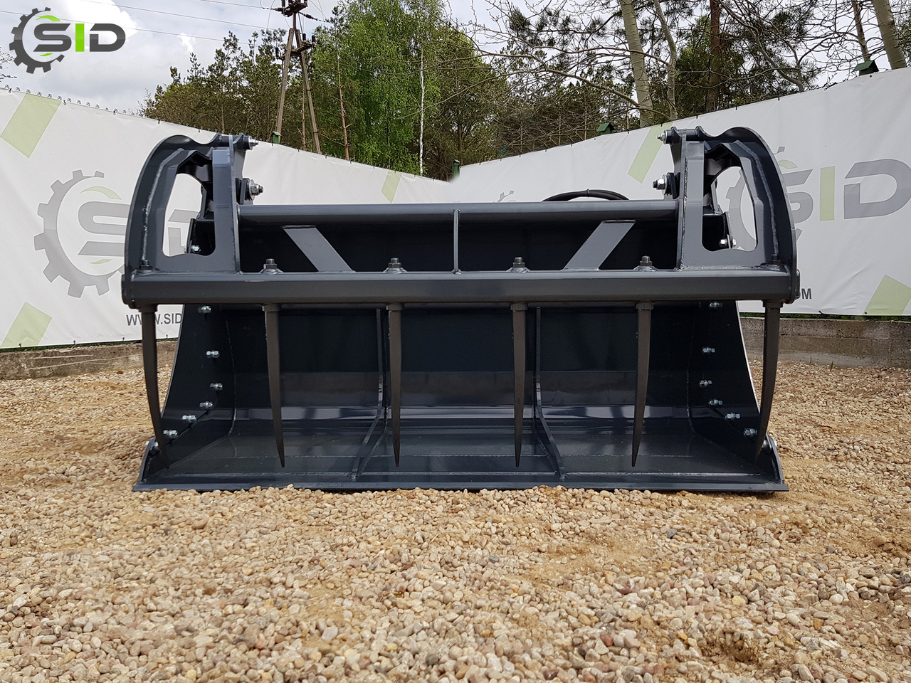 SID KROKODILSCHAUFEL GESCHMIEDETE ZINKEN XXL / Godet Crocodile BMS XXL / Crocodile grab bucket forged tines XXL 1,8 m SID - السيلاج الآلات: صور 2 SID KROKODILSCHAUFEL GESCHMIEDETE ZINKEN XXL / Godet Crocodile BMS XXL / Crocodile grab bucket forged tines XXL 1,8 m SID - السيلاج الآلات: صور 2