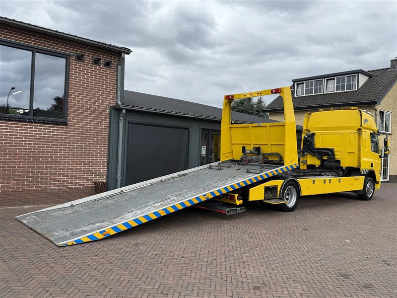 DAF CF 65.300 Towtruck Depannage Lier Brille Sleeper 640x242x104 cm - سيارة السحب للتصليح: صور 2 DAF CF 65.300 Towtruck Depannage Lier Brille Sleeper 640x242x104 cm - سيارة السحب للتصليح: صور 2