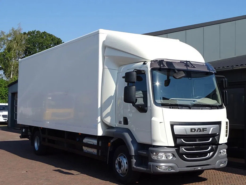 DAF LF 260 16 TON SLEEPER BOX 720X250X244 LBW 1.5 T - بصندوق مغلق شاحنة: صور 1 DAF LF 260 16 TON SLEEPER BOX 720X250X244 LBW 1.5 T - بصندوق مغلق شاحنة: صور 1