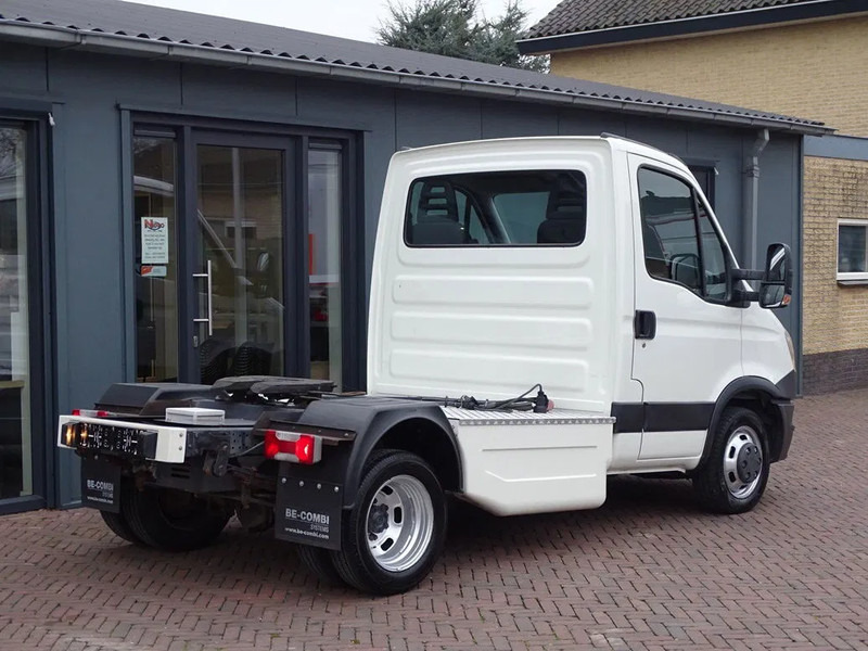 Iveco Daily 35.210 PK Be Trekker 10.4 Ton Airco - شاحنة جرار: صور 2 Iveco Daily 35.210 PK Be Trekker 10.4 Ton Airco - شاحنة جرار: صور 2
