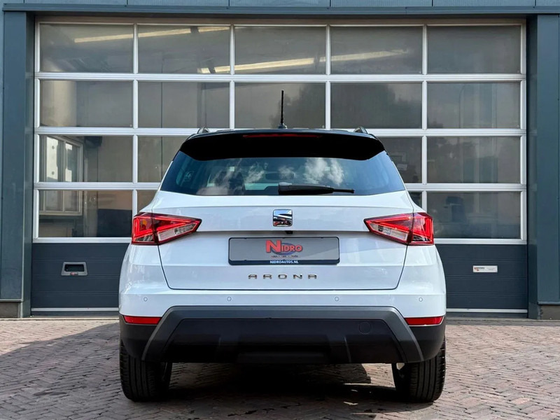 SEAT Arona 1.0 TSI Style Business Intense Carplay Dealeronderhouden Cruise Clima Navi Camera - سيارة دفع رباعي: صور 5 SEAT Arona 1.0 TSI Style Business Intense Carplay Dealeronderhouden Cruise Clima Navi Camera - سيارة دفع رباعي: صور 5