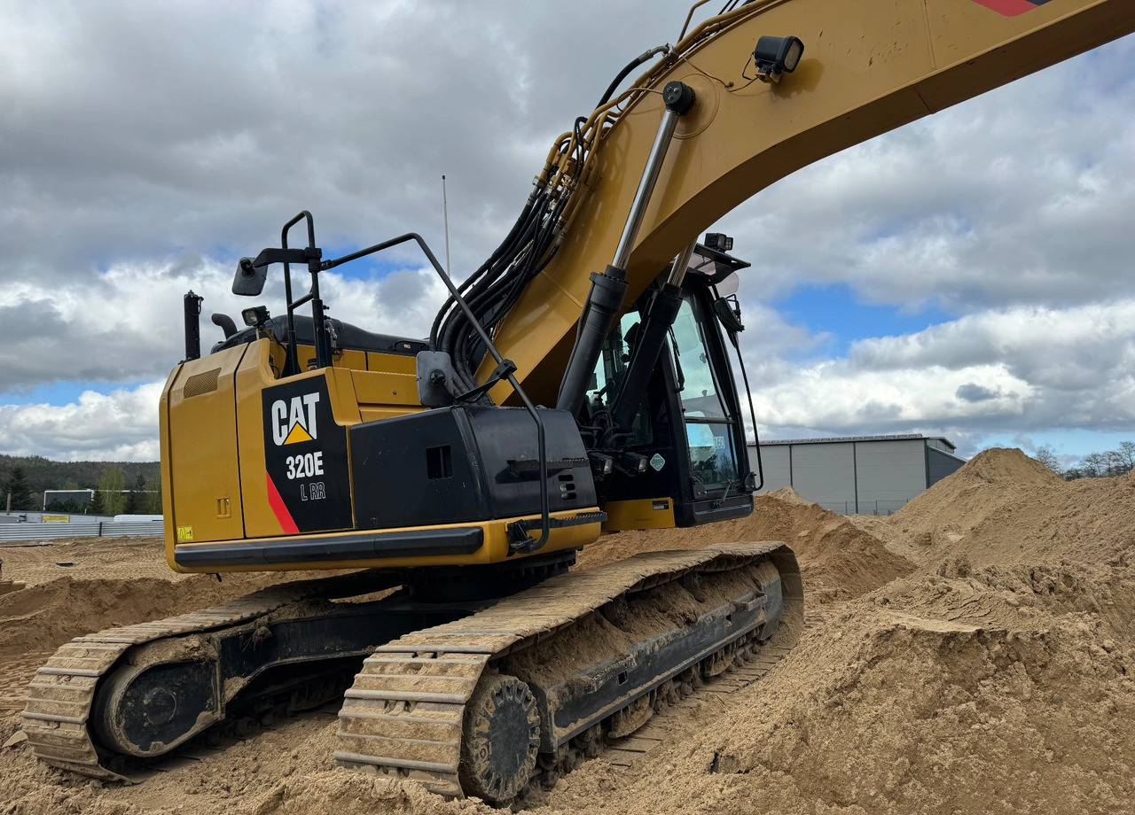 CATERPILLAR 320 EL ROTOTILT SYSTEM GPS LEICA - حفارات زحافة: صور 1 CATERPILLAR 320 EL ROTOTILT SYSTEM GPS LEICA - حفارات زحافة: صور 1