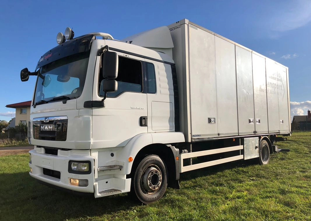 MAN 15.290 Winda Bok otwierany 18 Palet - متساوي شاحنة: صور 4 MAN 15.290 Winda Bok otwierany 18 Palet - متساوي شاحنة: صور 4