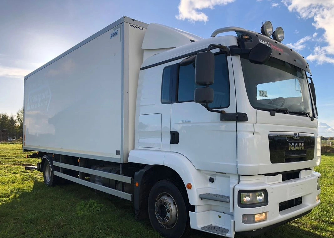 MAN 15.290 Winda Bok otwierany 18 Palet - متساوي شاحنة: صور 5 MAN 15.290 Winda Bok otwierany 18 Palet - متساوي شاحنة: صور 5