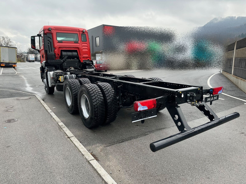 MAN TGS 33.400 6X4 BB CH - الشاسيه شاحنة: صور 4 MAN TGS 33.400 6X4 BB CH - الشاسيه شاحنة: صور 4