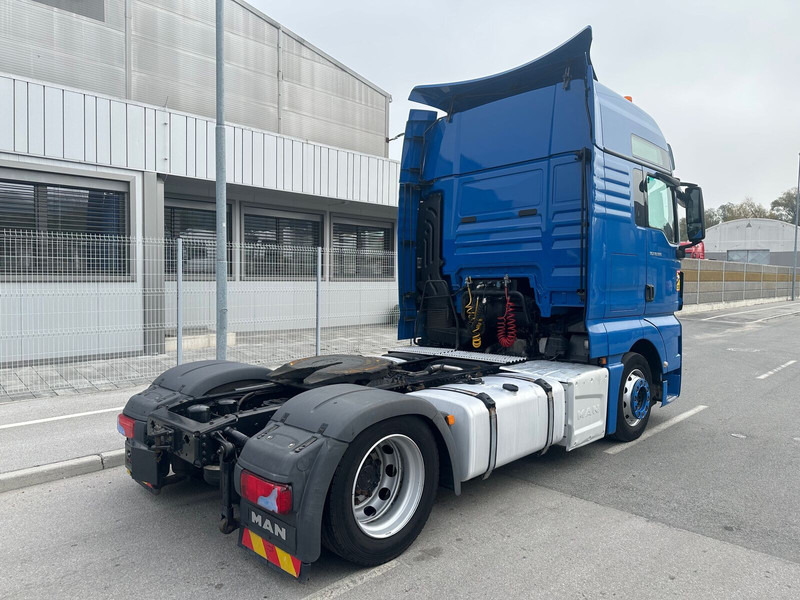 MAN TGX 18.500 - شاحنة جرار: صور 4 MAN TGX 18.500 - شاحنة جرار: صور 4