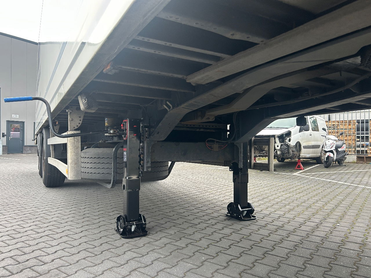 Diversen HTF citytrailer - بصندوق مغلق نصف مقطورة: صور 2 Diversen HTF citytrailer - بصندوق مغلق نصف مقطورة: صور 2