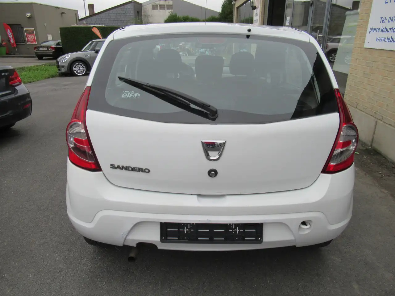 Dacia Sandero Sandero 1.2i Ambiance - سيارة: صور 4 Dacia Sandero Sandero 1.2i Ambiance - سيارة: صور 4