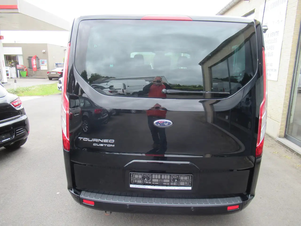 Ford Tourneo Custom 2.0 TDCi L2H1 - أخرى: صور 4 Ford Tourneo Custom 2.0 TDCi L2H1 - أخرى: صور 4