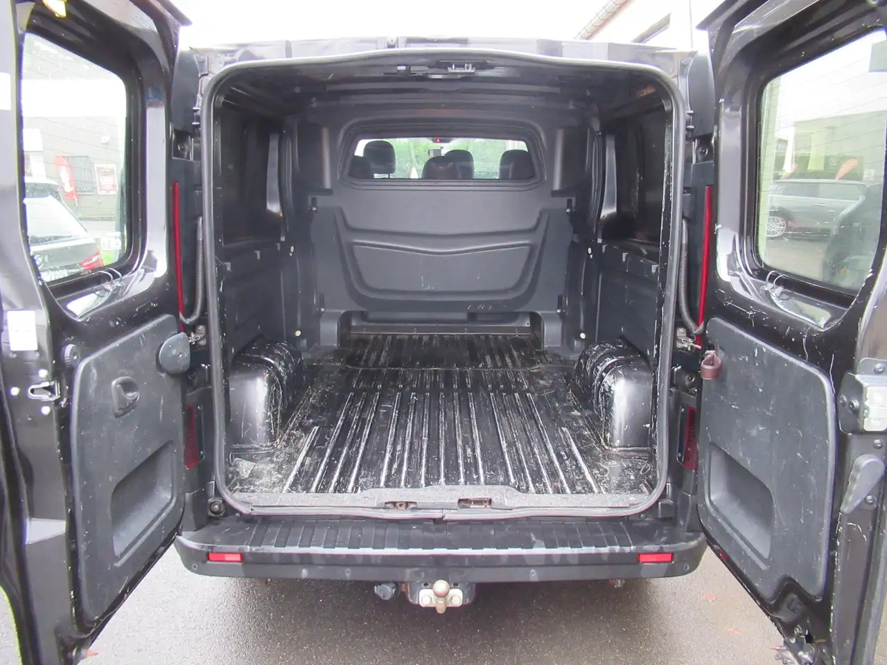 Renault Trafic DBLE CAB L2 AIRCO NAVI CRUISE 14800€+TVA - الشاحنات الصغيرة كابينة مزدوجة: صور 5 Renault Trafic DBLE CAB L2 AIRCO NAVI CRUISE 14800€+TVA - الشاحنات الصغيرة كابينة مزدوجة: صور 5