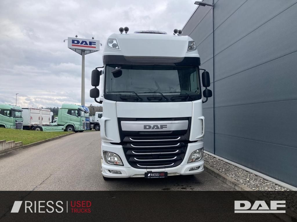 DAF XF 460 FT Super Space Cab Retarder - شاحنة جرار: صور 4 DAF XF 460 FT Super Space Cab Retarder - شاحنة جرار: صور 4