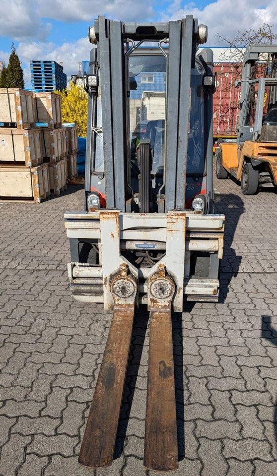 Linde H35D-02 EVO - رافعة شوكية ديزل: صور 4 Linde H35D-02 EVO - رافعة شوكية ديزل: صور 4