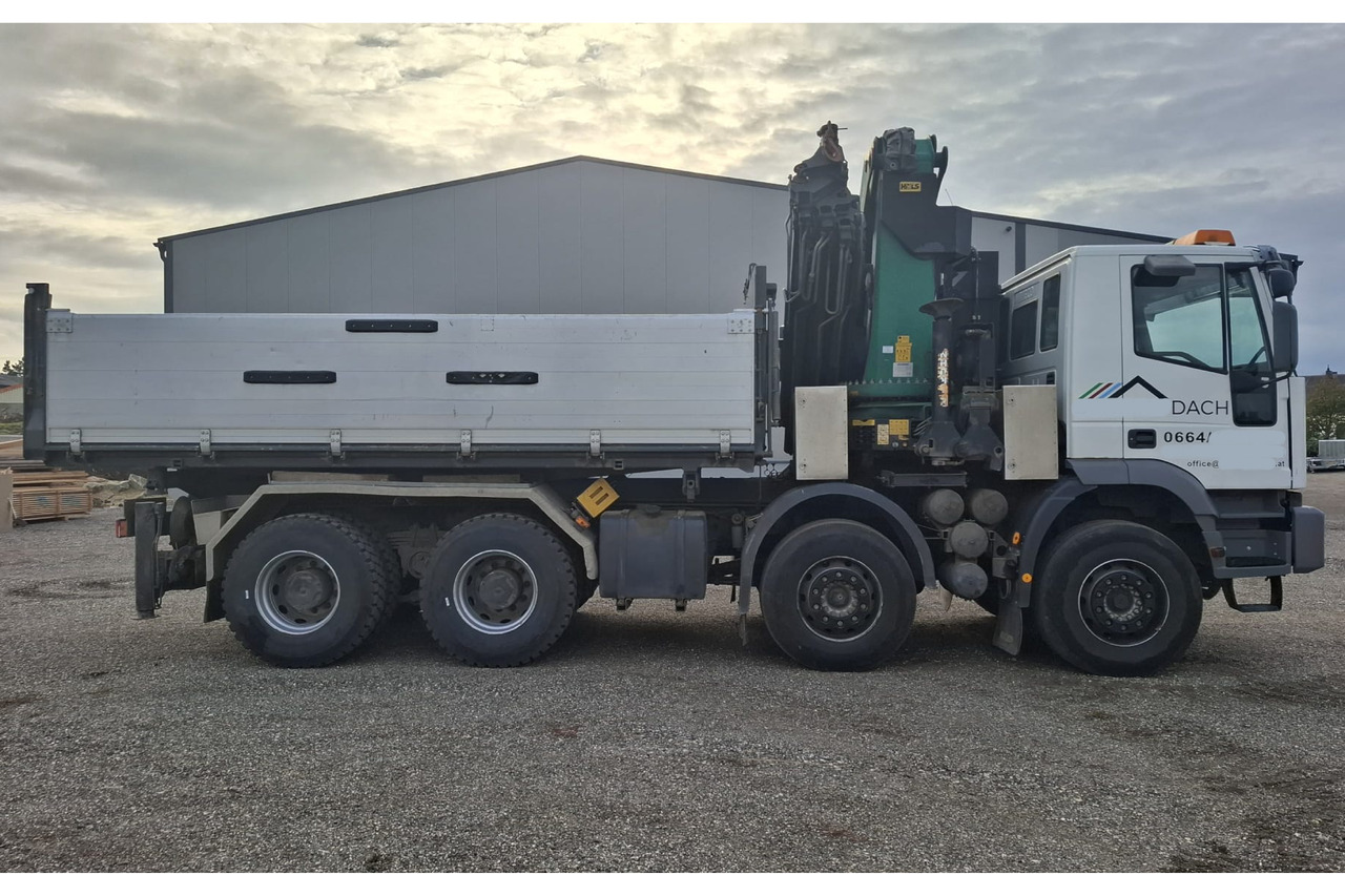 IVECO 480 EUROTRAKKER 8x4/TÜV/Palfinger PK 44002 G/MEILLER - قلابات, شاحنة كرين: صور 2 IVECO 480 EUROTRAKKER 8x4/TÜV/Palfinger PK 44002 G/MEILLER - قلابات, شاحنة كرين: صور 2