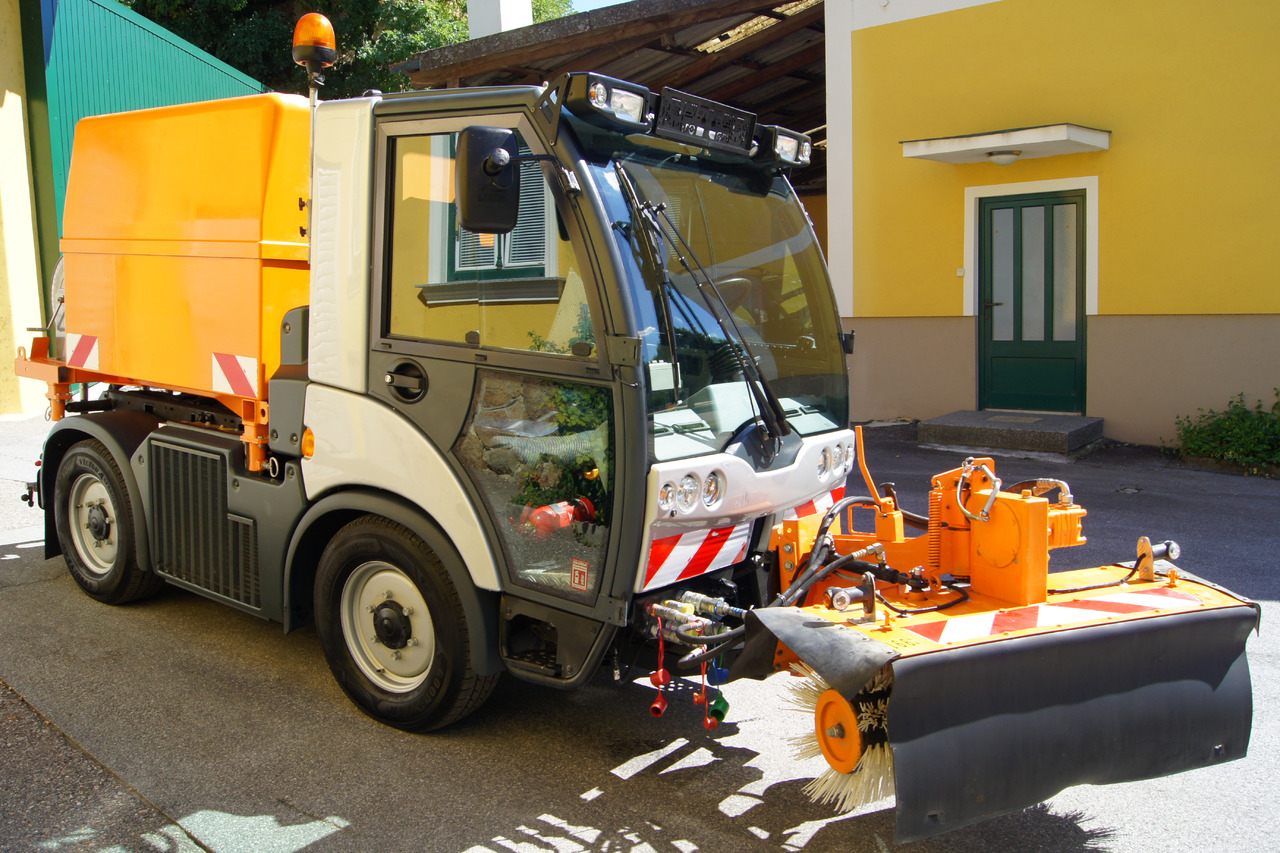 MULTICAR TREMO X56 Carrier CS/4x4/Euro 5/Besen/Wasserfass - جرافة ثلج: صور 5 MULTICAR TREMO X56 Carrier CS/4x4/Euro 5/Besen/Wasserfass - جرافة ثلج: صور 5
