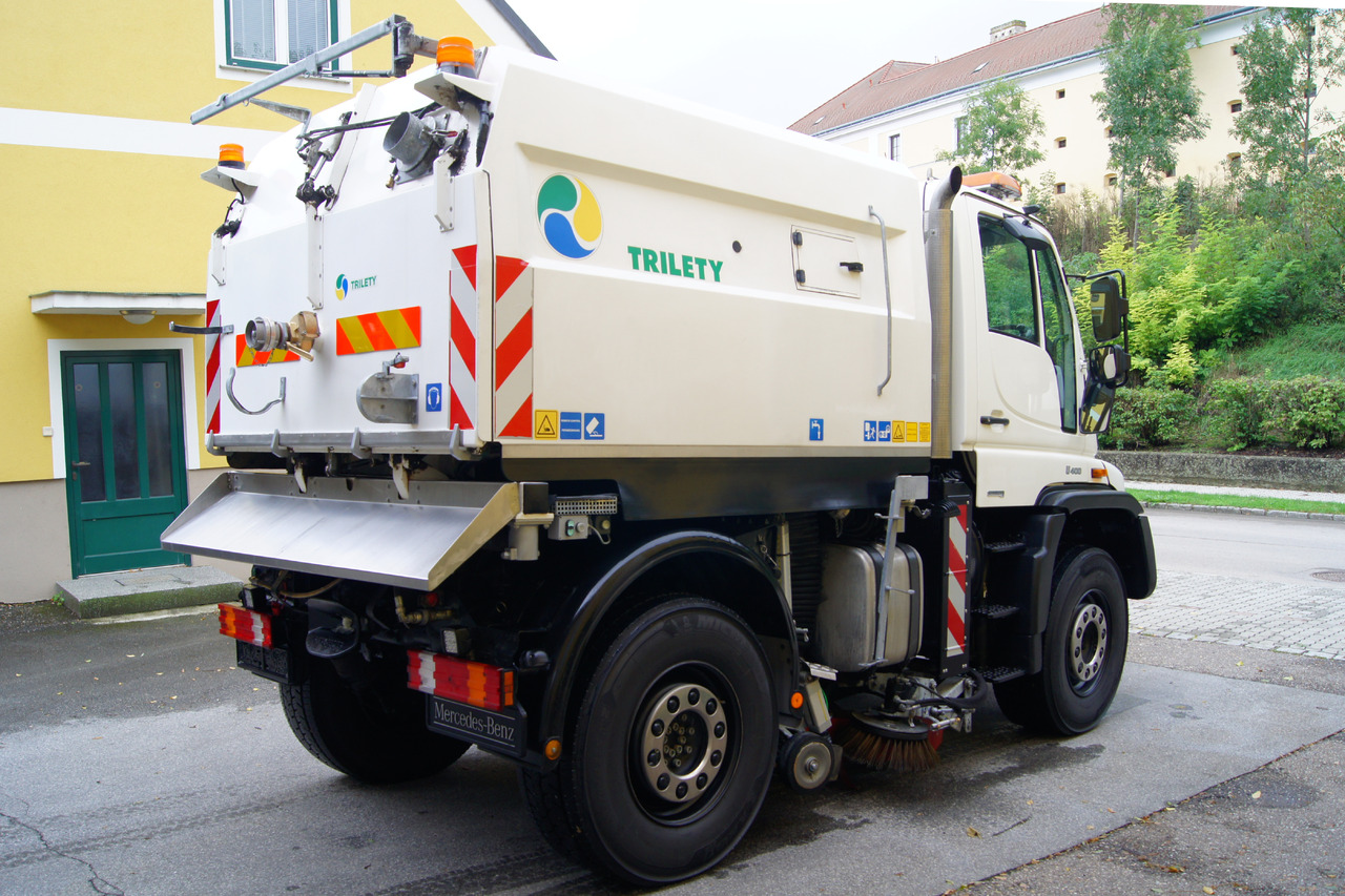 UNIMOG Unimog U400 + TRILETY Kehrmaschine/TÜV/EUR4/Leistungshydraulik - سياره كنس شوارع: صور 5 UNIMOG Unimog U400 + TRILETY Kehrmaschine/TÜV/EUR4/Leistungshydraulik - سياره كنس شوارع: صور 5