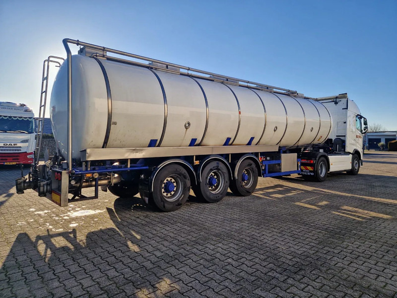 Dijkstra 34000 liter tankoplegger met Vogelsang pomp (MET NIEUWE APK !!) - نصف مقطورة صهريج: صور 4 Dijkstra 34000 liter tankoplegger met Vogelsang pomp (MET NIEUWE APK !!) - نصف مقطورة صهريج: صور 4