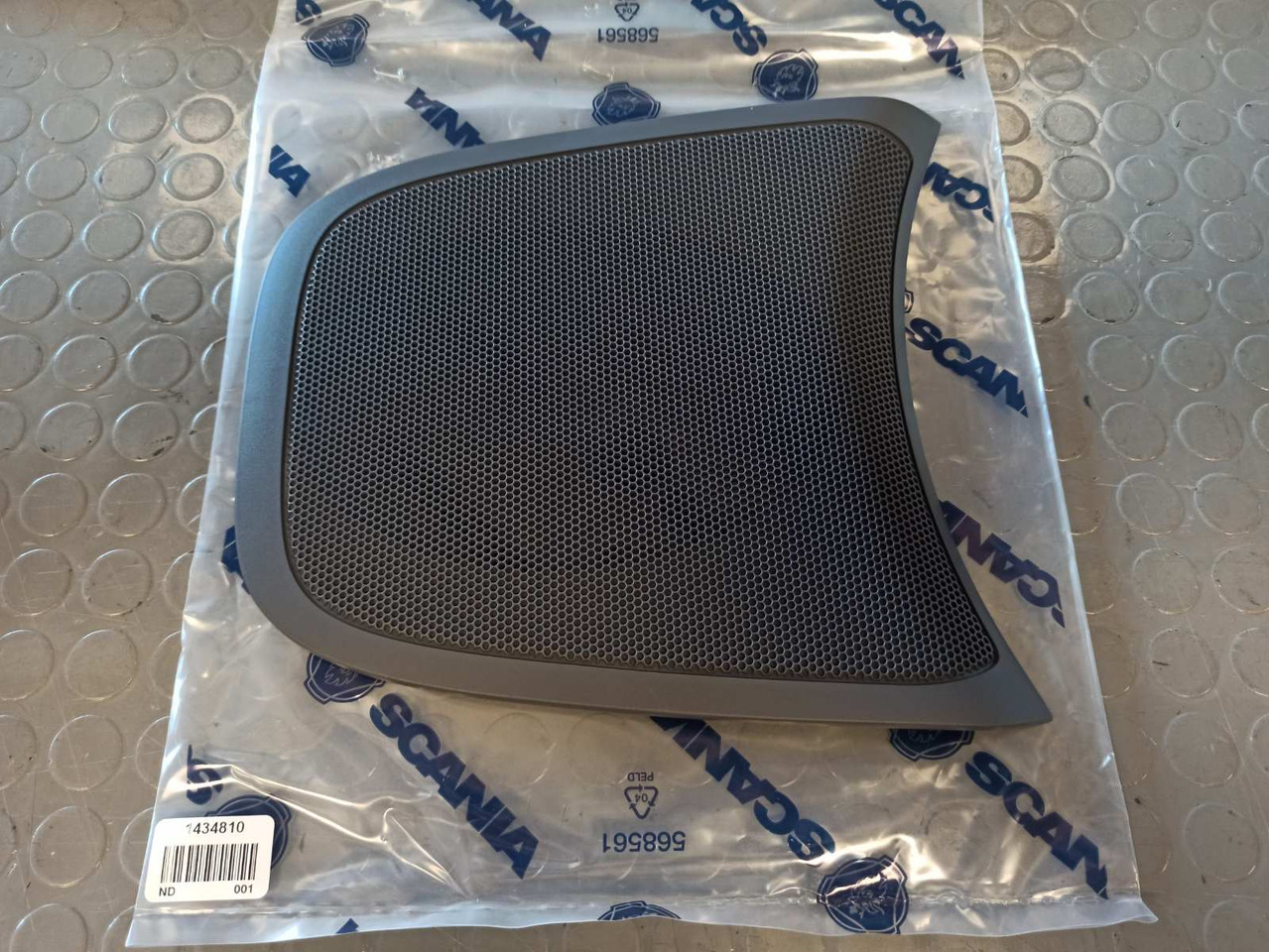 SCANIA GRILLE - 1434810 - جلوپنجره - شاحنة: صور 1 SCANIA GRILLE - 1434810 - جلوپنجره - شاحنة: صور 1