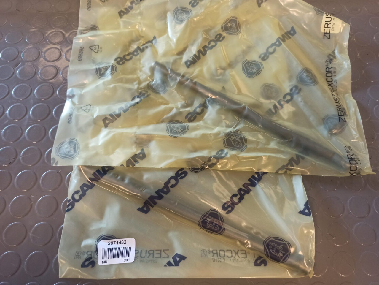 SCANIA PUSHROD - 2071482 - دفع قضيب - شاحنة: صور 1 SCANIA PUSHROD - 2071482 - دفع قضيب - شاحنة: صور 1