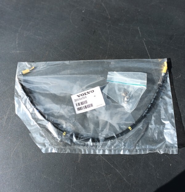 VOLVO HOSE KIT 22094956 - الكابينة والداخلية - شاحنة: صور 1 VOLVO HOSE KIT 22094956 - الكابينة والداخلية - شاحنة: صور 1
